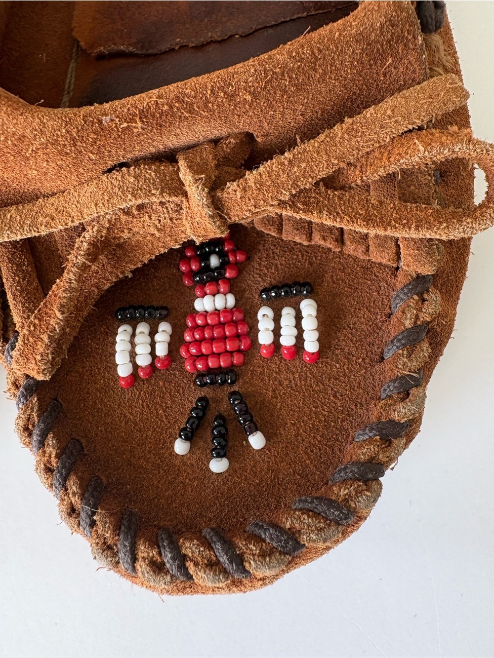 Minnetonka Thunderbird II Moccasins Brown Suede Beaded Leather Loafers Size 7 - Picture 12 of 13